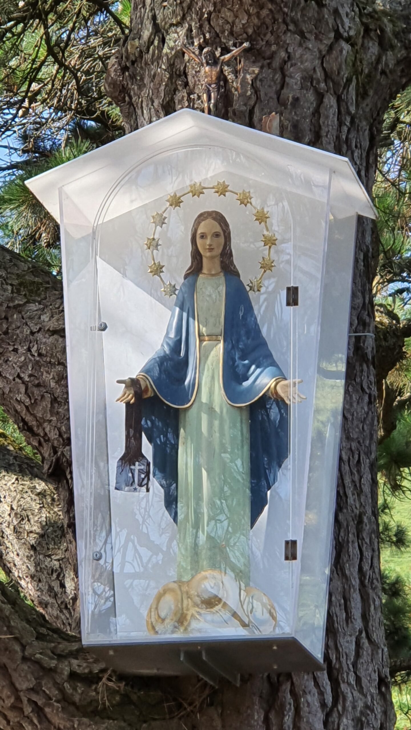 Lire la suite à propos de l’article Apparitions de Marie à Garabandal