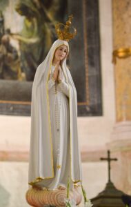 Lire la suite à propos de l’article 13 mai 1917 : Première Apparition de Notre Dame à Fatima !