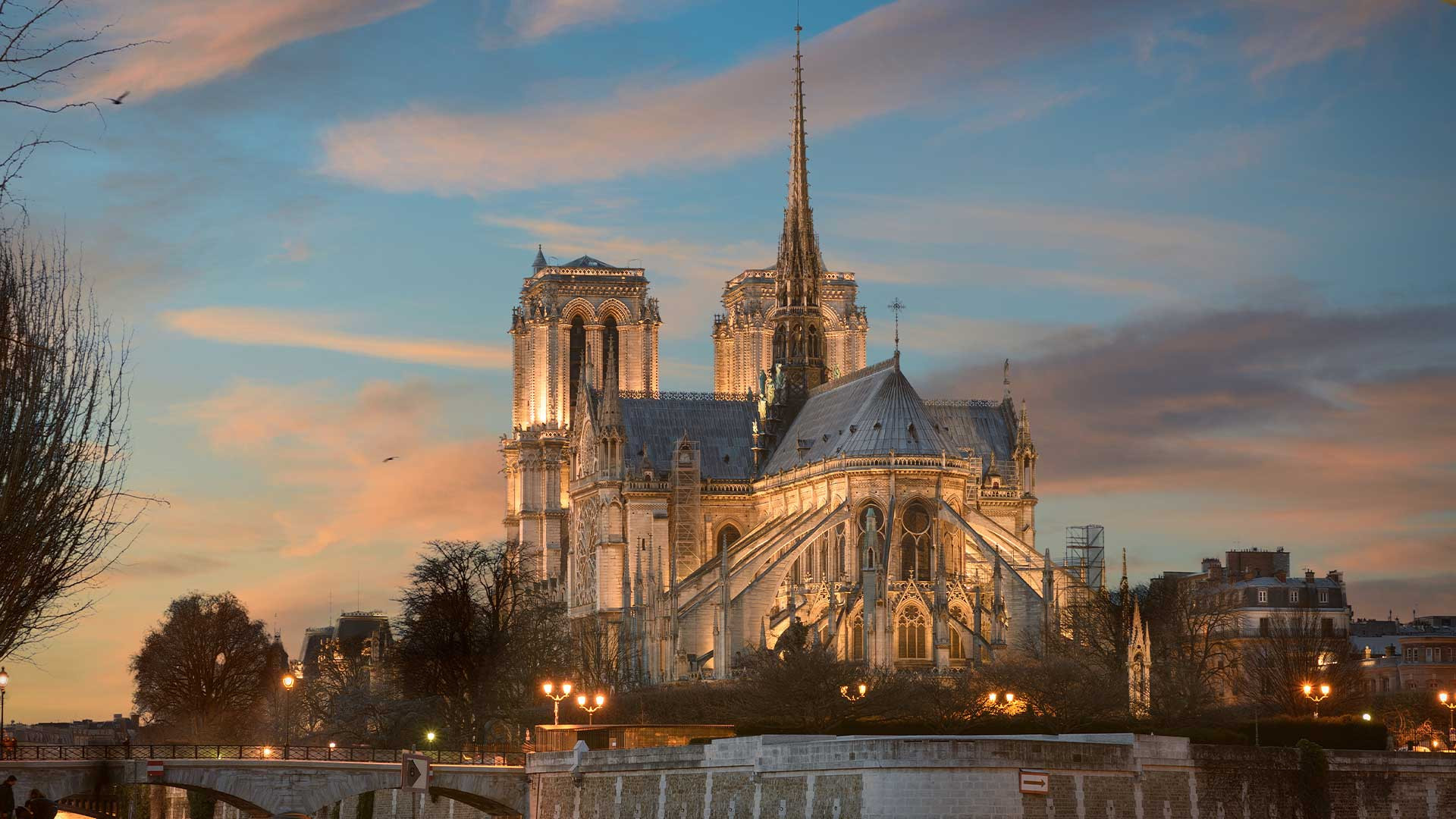 Lire la suite à propos de l’article La Folle Histoire de Notre-Dame (documentaire)
