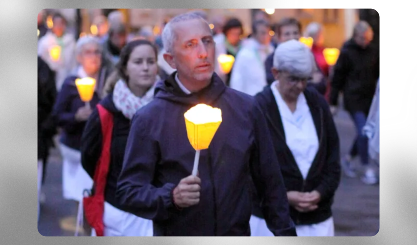 Lire la suite à propos de l’article Gad Elmaleh en hospitalier à Lourdes, un véritable témoignage de foi