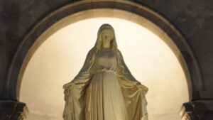 Lire la suite à propos de l’article Marie, Mère de la Miséricorde. St Jean-Paul II